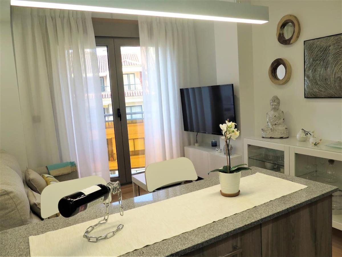 Acogedor Estudio En El Corazon Del Silgar + Parking 산신소 외부 사진